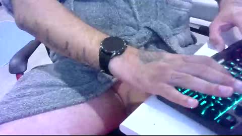 twardyidlugi online show from September 28, 7:52 pm