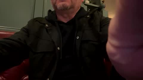 Fred Eric Smitherton online show from October 22, 7:57 pm