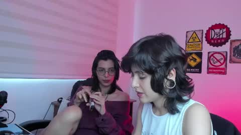 Snapshot of twilightmuses chatting on July 12, 8:22 pm Eve Lili online show from July 12, 8:22 pm