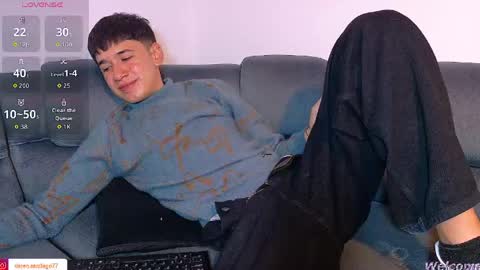 Mr Daren online show from April 20, 7:37 pm