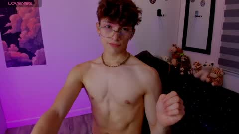 Snapshot of twink_dream__ chatting on July 28, 3:24 am jhony online show from July 28, 3:24 am