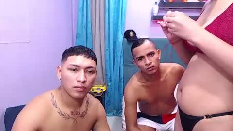 Snapshot of twink_fucks chatting on August 6, 12:01 am sweet junior and daniel we like suck deep and fuck hard we like shows fetish and 69 double penetration online show from August 6, 12:01 am
