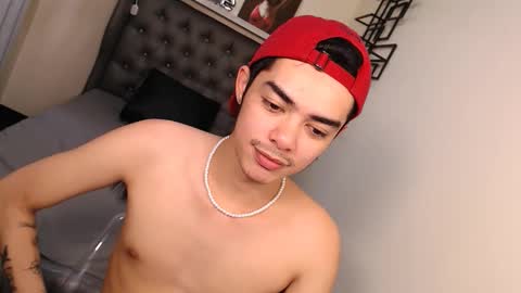 Snapshot of twink_liamakeem chatting on September 15, 6:35 am twink_liamakeem online show from September 15, 6:35 am