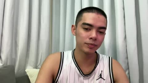 Snapshot of twink_liamakeem chatting on July 14, 4:02 pm twink_liamakeem online show from July 14, 4:02 pm