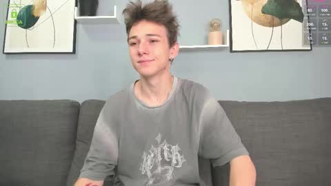 Snapshot of twinkguy_slim chatting on September 24, 4:21 pm Viego Pattel online show from September 24, 4:21 pm