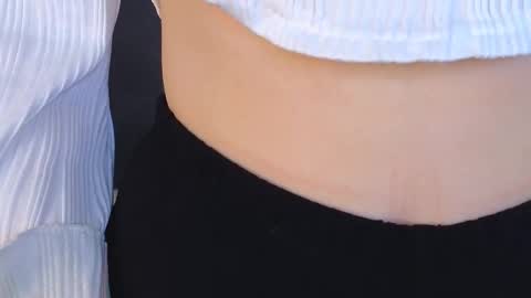 Snapshot of twinklefluff chatting on March 8, 11:16 am twinklefluff online show from March 8, 11:16 am