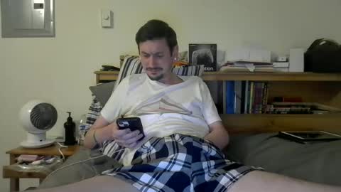 Snapshot of twinkymcgee1234 chatting on June 14, 6:37 am TwinkyMcgee online show from June 14, 6:37 am