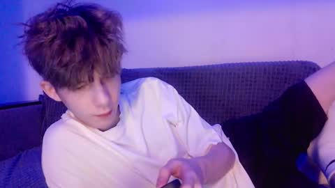 TwiShadow online show from February 11, 9:09 pm