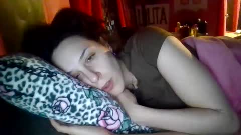 Snapshot of twizzytoxic22 chatting on June 11, 1:16 am twizzytoxic22 online show from June 11, 1:16 am