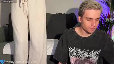 Molly and Nick online show from February 23, 4:04 pm