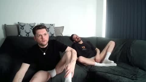 Snapshot of twotwinkhusbands chatting on June 7, 5:16 pm RyanRowan online show from June 7, 5:16 pm