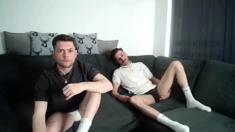 Snapshot of twotwinkhusbands chatting on June 28, 7:20 pm RyanRowan online show from June 28, 7:20 pm