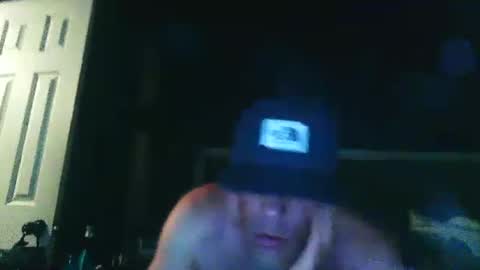 Snapshot of txmade333 chatting on June 24, 1:32 pm txmade333 online show from June 24, 1:32 pm