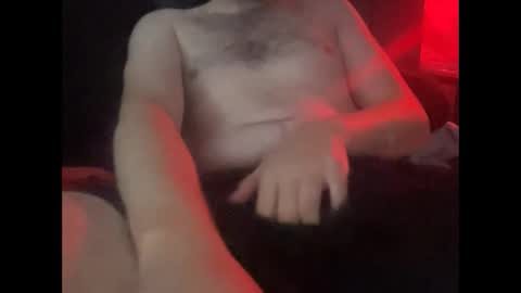 Snapshot of txsizedhog420 chatting on September 12, 10:15 am txsizedhog420 online show from September 12, 10:15 am