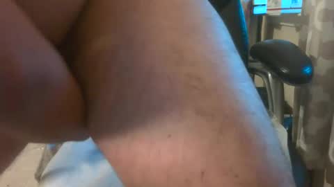 Snapshot of txtough6996 chatting on September 27, 10:59 pm Drooskeet online show from September 27, 10:59 pm