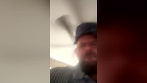 Snapshot of ty_barrett94642677 chatting on May 15, 11:23 pm ty_barrett94642677 online show from May 15, 11:23 pm