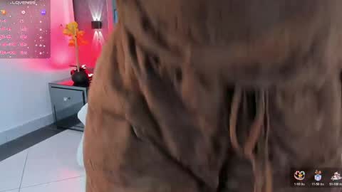  TYLA  online show from April 12, 3:33 am