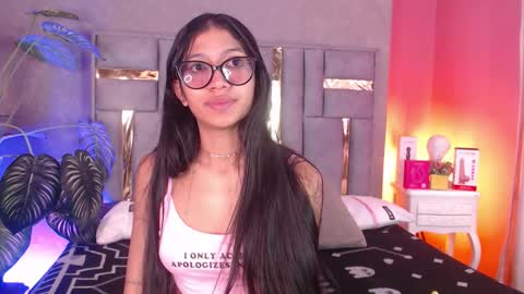 Snapshot of tyla_ks chatting on October 30, 7:36 pm tyla_ks online show from October 30, 7:36 pm