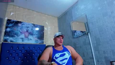 Tyleer Scot online show from May 6, 8:25 pm