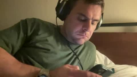 Snapshot of tyler_343422 chatting on May 18, 3:57 am tyler_343422 online show from May 18, 3:57 am