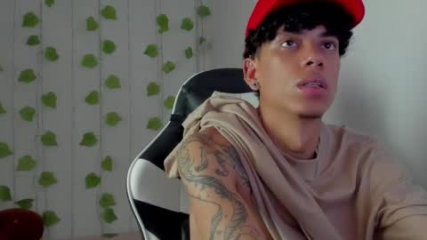 Tyler Garcia  online show from February 3, 12:57 pm