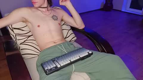 Tyler and Chris online show from December 1, 3:17 pm