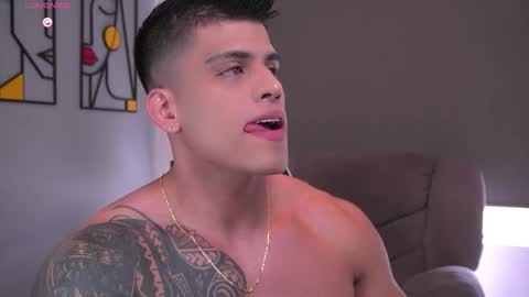 David online show from February 24, 4:49 pm