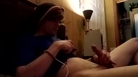 Tyler online show from December 14, 1:44 am