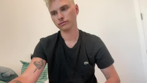 Snapshot of tylerrb chatting on July 20, 8:44 pm tylerrb online show from July 20, 8:44 pm