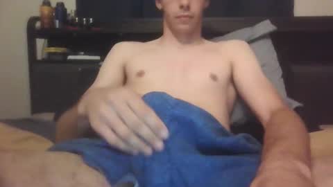 Snapshot of tylerrrr0429 chatting on June 1, 2:35 am tylerrrr0429 online show from June 1, 2:35 am