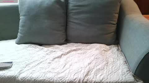 Snapshot of tylersands chatting on May 23, 1:37 pm Tyler Sands online show from May 23, 1:37 pm