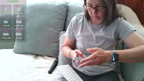 Snapshot of tylersands chatting on June 10, 12:26 pm Tyler Sands online show from June 10, 12:26 pm
