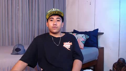 Snapshot of tylerwatson22 chatting on December 26, 3:59 am tyler online show from December 26, 3:59 am