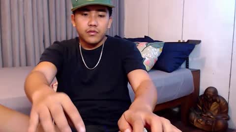 Snapshot of tylerwatson22 chatting on December 27, 3:31 am tyler online show from December 27, 3:31 am