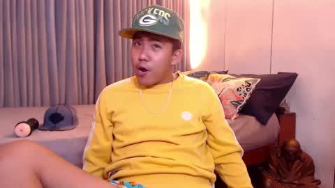 Snapshot of tylerwatson22 chatting on January 4, 5:16 am tyler online show from January 4, 5:16 am