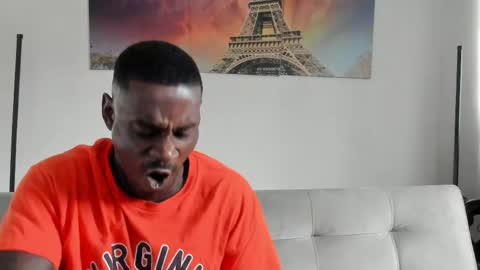 Snapshot of tyron_rulers chatting on April 28, 12:10 pm Dvid Rullers online show from April 28, 12:10 pm