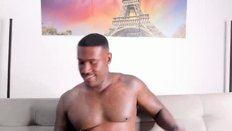 Snapshot of tyron_rulers chatting on April 30, 1:34 am Dvid Rullers online show from April 30, 1:34 am