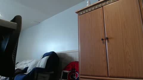 Helena and Tyson online show from March 8, 6:58 pm