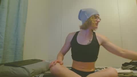 Snapshot of tyyyler93 chatting on December 19, 5:07 am TylerAlternative online show from December 19, 5:07 am