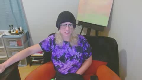 Snapshot of tyyyler93 chatting on November 23, 3:17 am TylerAlternative online show from November 23, 3:17 am