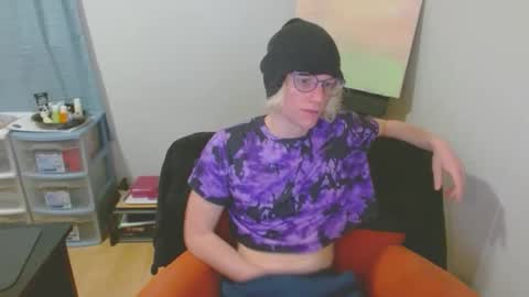 Snapshot of tyyyler93 chatting on November 28, 4:26 am TylerAlternative online show from November 28, 4:26 am