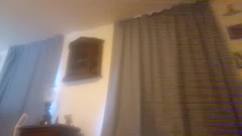 Snapshot of u2232739082 chatting on June 2, 5:04 pm u2232739082 online show from June 2, 5:04 pm