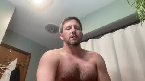 Snapshot of u28005 chatting on July 9, 5:33 am u28005 online show from July 9, 5:33 am