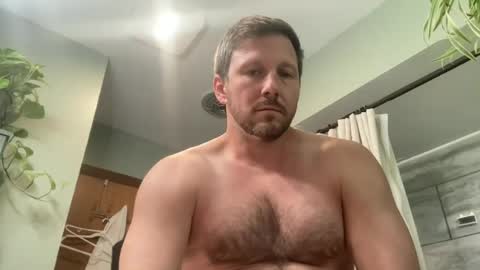 Snapshot of u28005 chatting on July 18, 4:33 pm u28005 online show from July 18, 4:33 pm