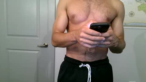uhhuhyea online show from May 21, 11:34 pm