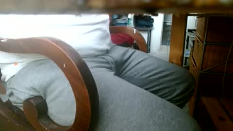 Snapshot of ukclive chatting on February 6, 11:02 am ukclive online show from February 6, 11:02 am