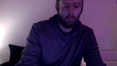 Snapshot of ukmatty3 chatting on September 15, 9:59 pm ukmatty3 online show from September 15, 9:59 pm