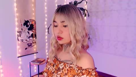 Martina online show from March 25, 2:28 am