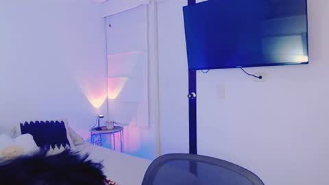 Snapshot of ulala_martina chatting on July 26, 11:44 pm Martina online show from July 26, 11:44 pm