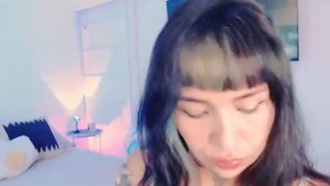 Snapshot of ulala_martina chatting on July 28, 2:07 am Martina online show from July 28, 2:07 am